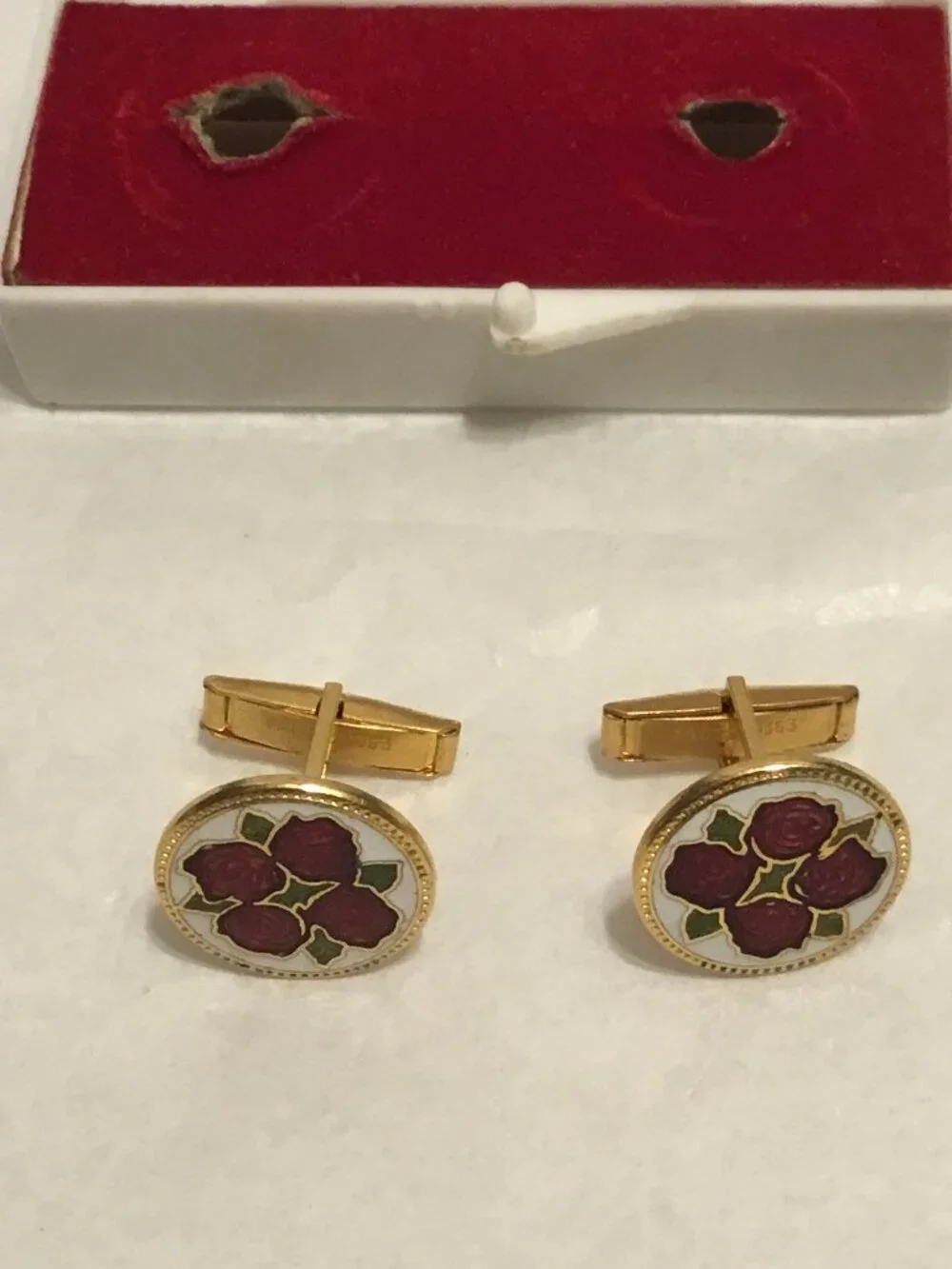 Vintage & very colorful set of cloisonne cuff links in box